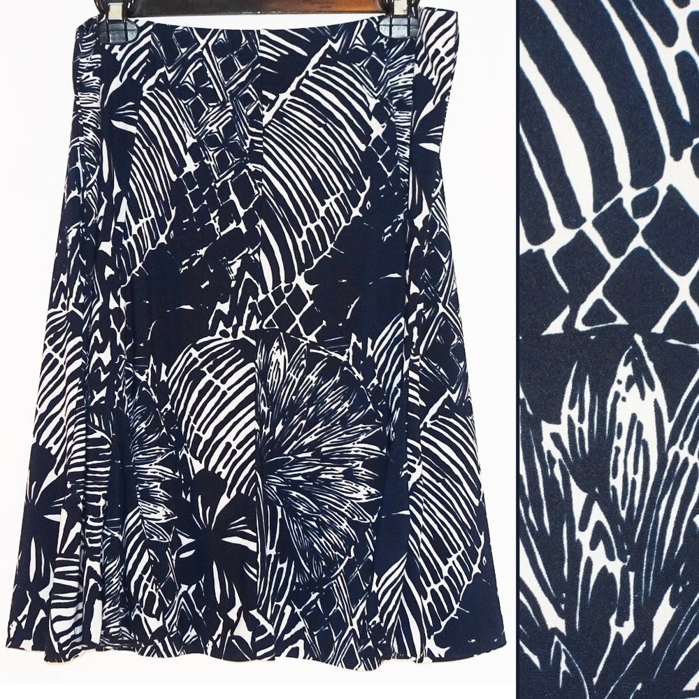 Chaps Blue and White Chaps gored skirt, L